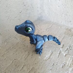 Articulated Baby Velociraptor – 3MF + STL | Print-in-Place Dinosaur Toy | 3D Printable Dinosaur Model