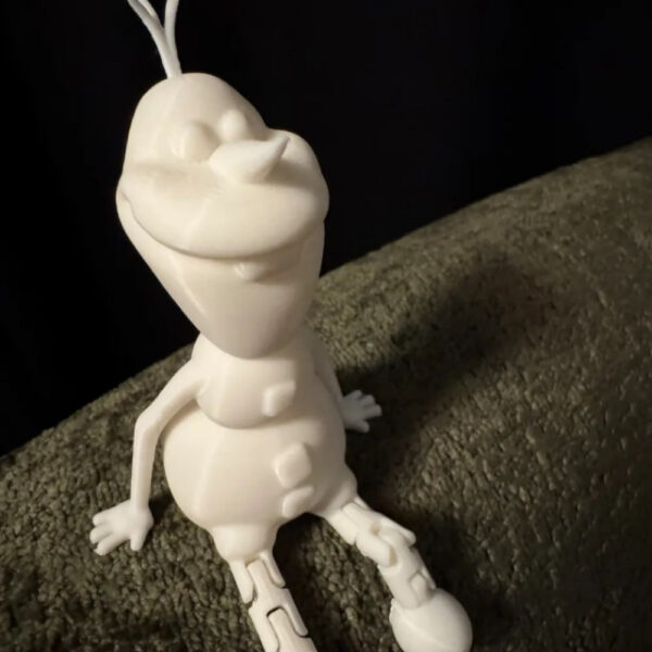 Articulated Olaf STL – Print-in-Place Snowman Model | Disney-Inspired Flexi Toy