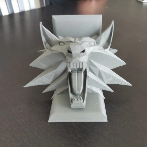 The Witcher Bookend – 3D Printable Witcher Wolf Head Book Holder - Image 3