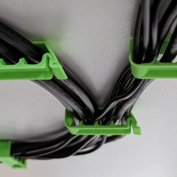 Klamma & Klippt – Modular Locking Cable Clips for Tidy & Customizable Cable Management