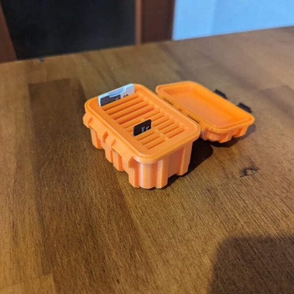 Rugged SD & Micro‑SD Card Case – Waterproof, Shockproof, No Screws - Image 2