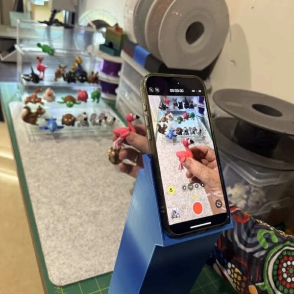 Smartphone Macro Stand – Adjustable Phone Holder for Blogging & Close-Up Shots (Sturdy & Portable) - Image 2