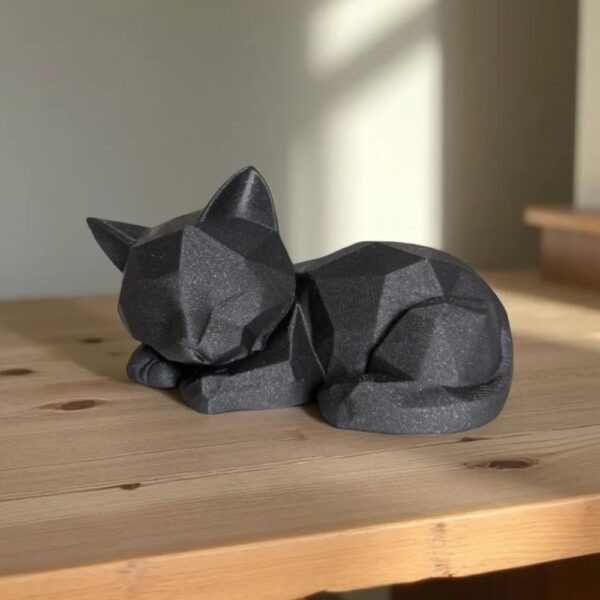 Low Poly Sleeping Cat Sculpture – Minimalist 3D Geometric Decor for Home & Office - Image 2