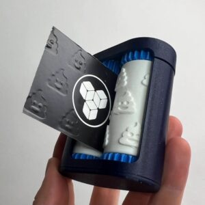 Funny Poop-Shaped Embossing Roller – Novelty Card Debossing Tool for Humorous Stationery & Gag Gifts