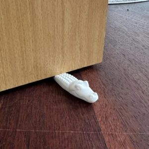 Crocodile Door Stopper STL – 3D Printable Decorative Wedge (Fun & Functional Home Accessory)