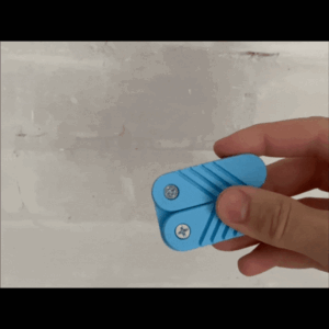 Miniature Butterfly Knife Toy – Safe, Compact, and Fun Fidget Accessory