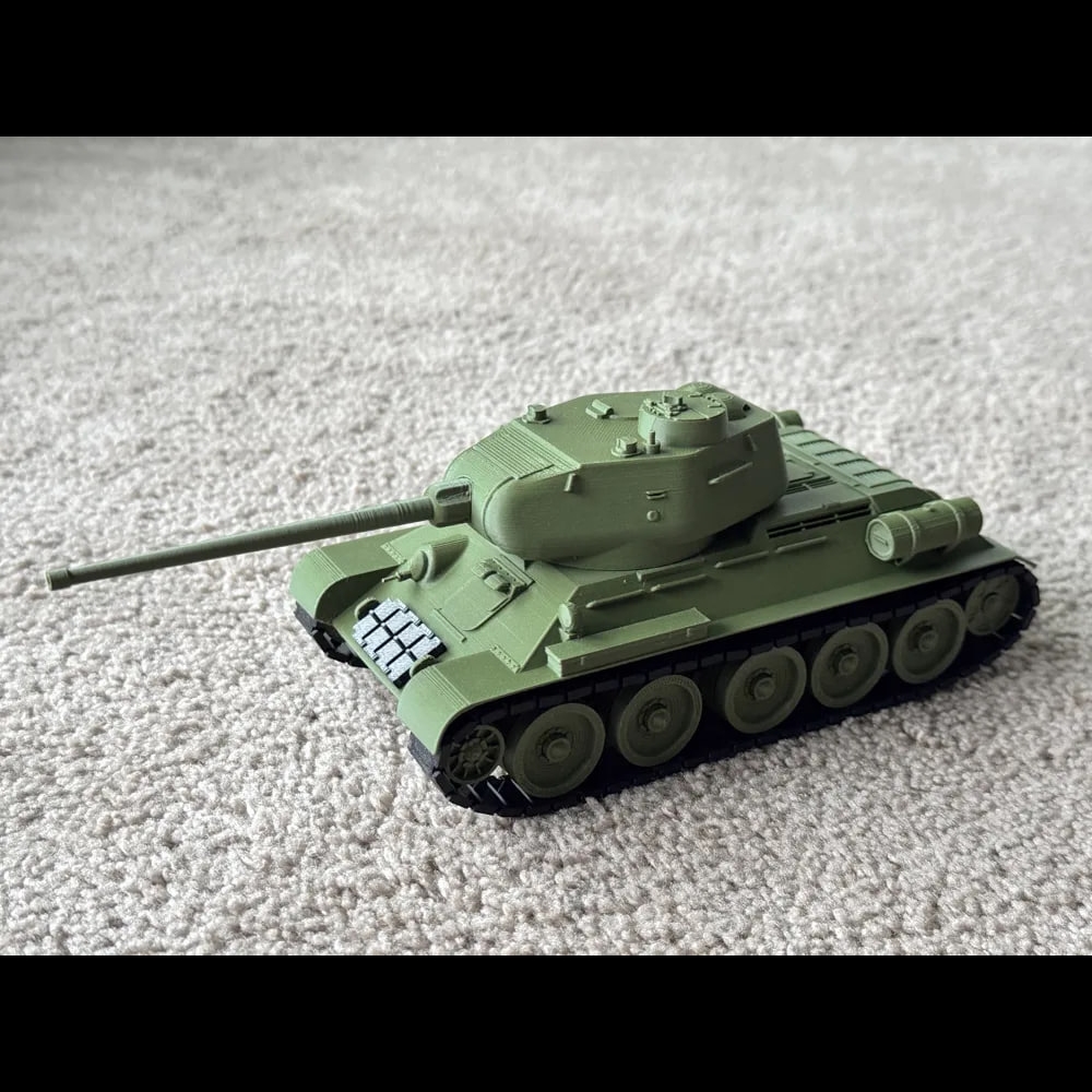 1:35 Scale T-34/85 Soviet Medium Tank – Highly Detailed WWII Model Kit - Image 2
